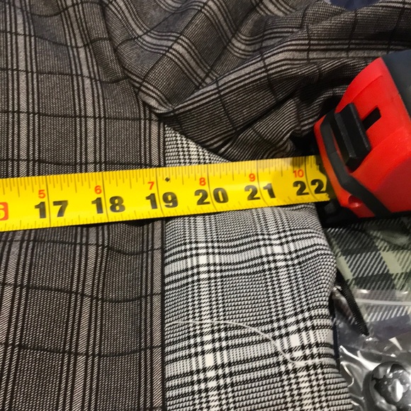 Simply Vera Vera Wang XXL suit. - Picture 10 of 10